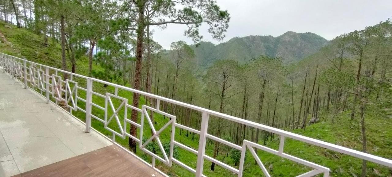 The Green Pine Cottage Лансдаун Екстер'єр фото